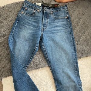BNWT levi’s skinny jeans